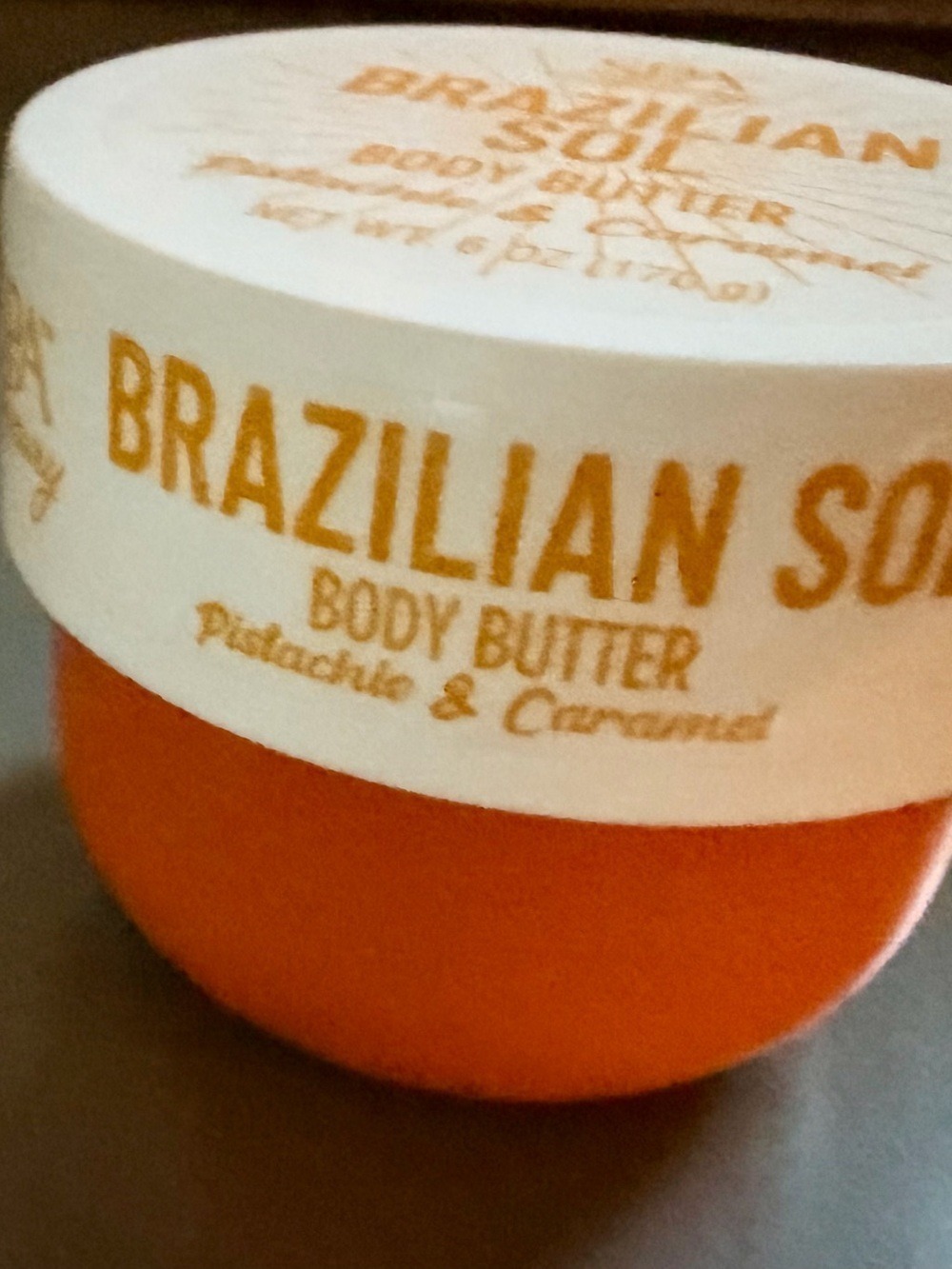 New-Body Butter - Pistachio & Caramel - Picture 5 of 6
